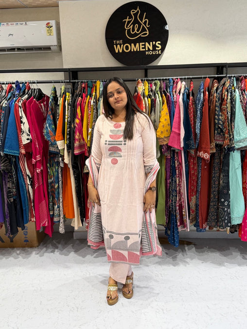 Elegant Pastel Kurti Set with Dupatta – Soft Cotton Daily Wear Outfit